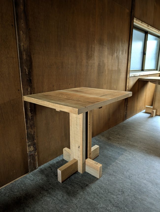 nogi_Table_01
